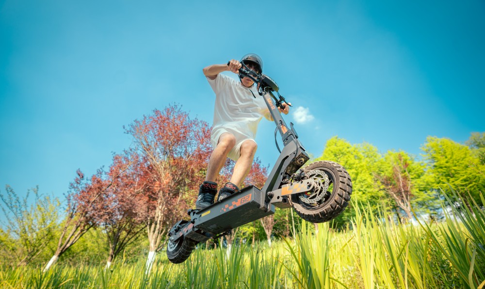 kukirin G2 from electric scooter shop tabvelo
